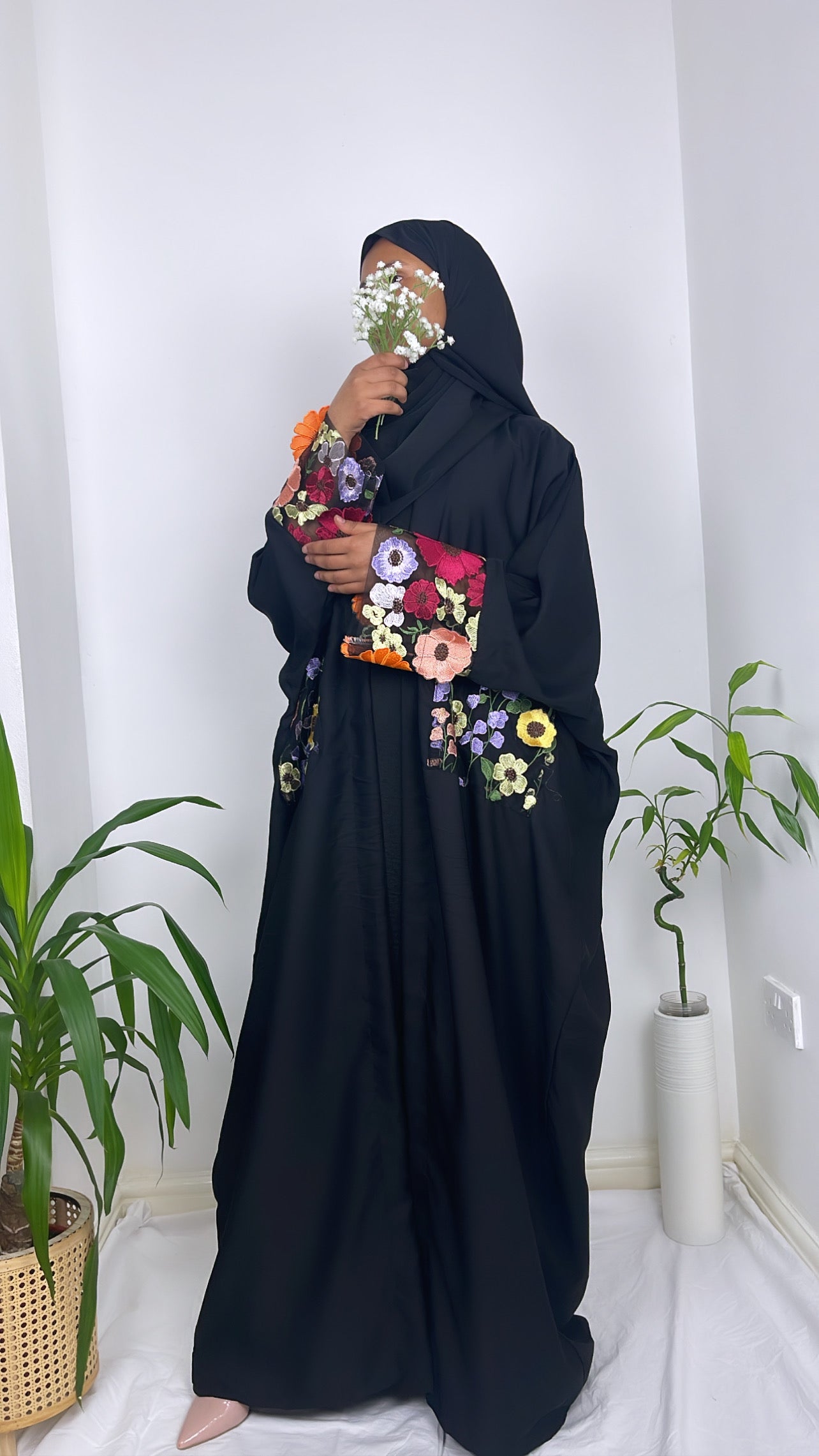 Black Floral Abaya